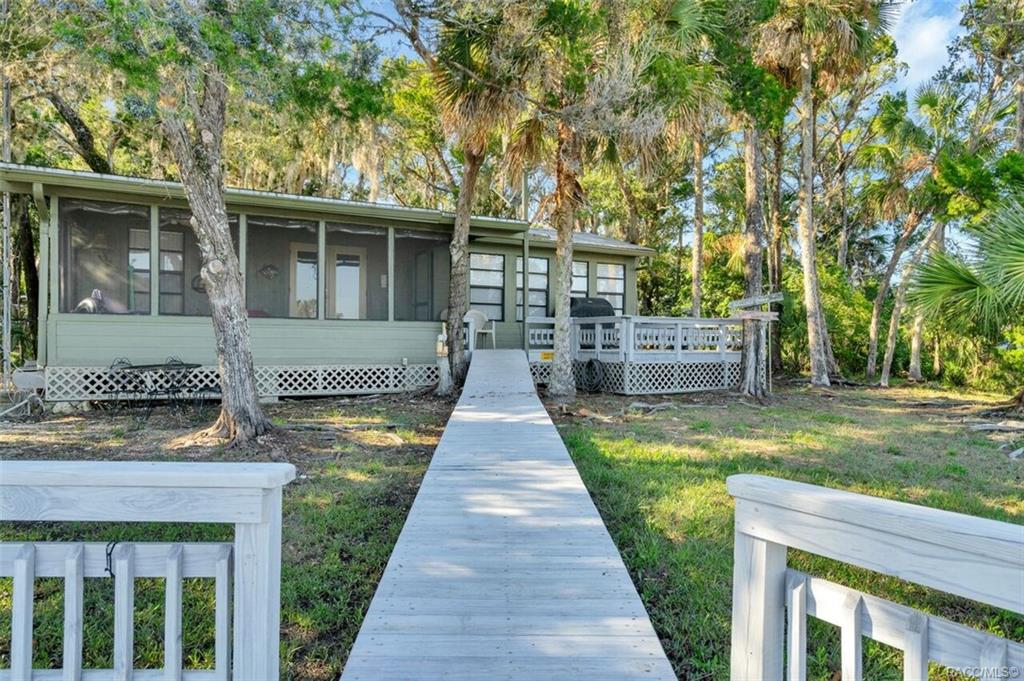 home for sale at 5839 S Hellgate Island, Homosassa, FL 34448 in Homosassa Cos Sub