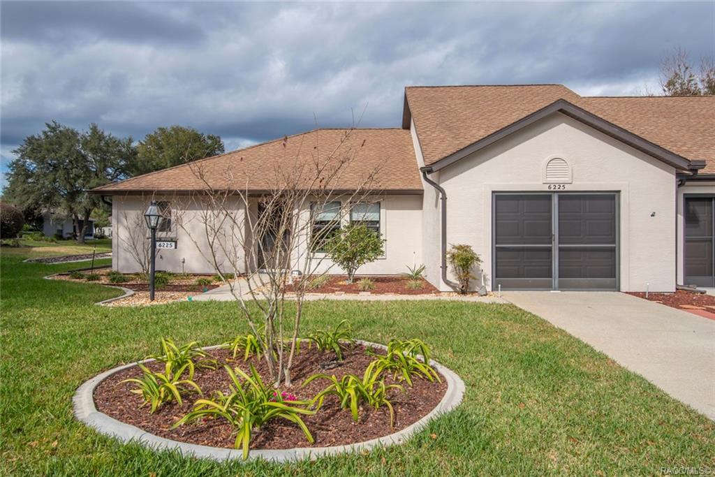 home for sale at 6225 W Lexington Drive, Crystal River, FL 34429 in Meadowcrest - Pinehurst