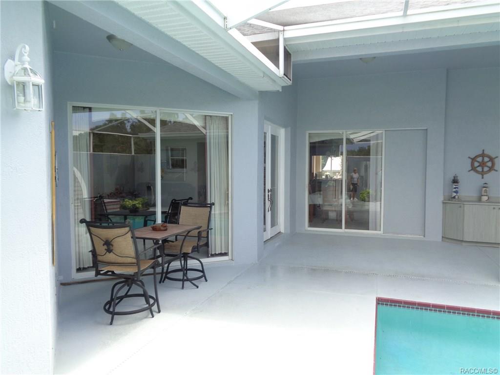 home for sale at 9033 W Emerald Oaks Drive, Crystal River, FL 34428 in Shamrock Acres