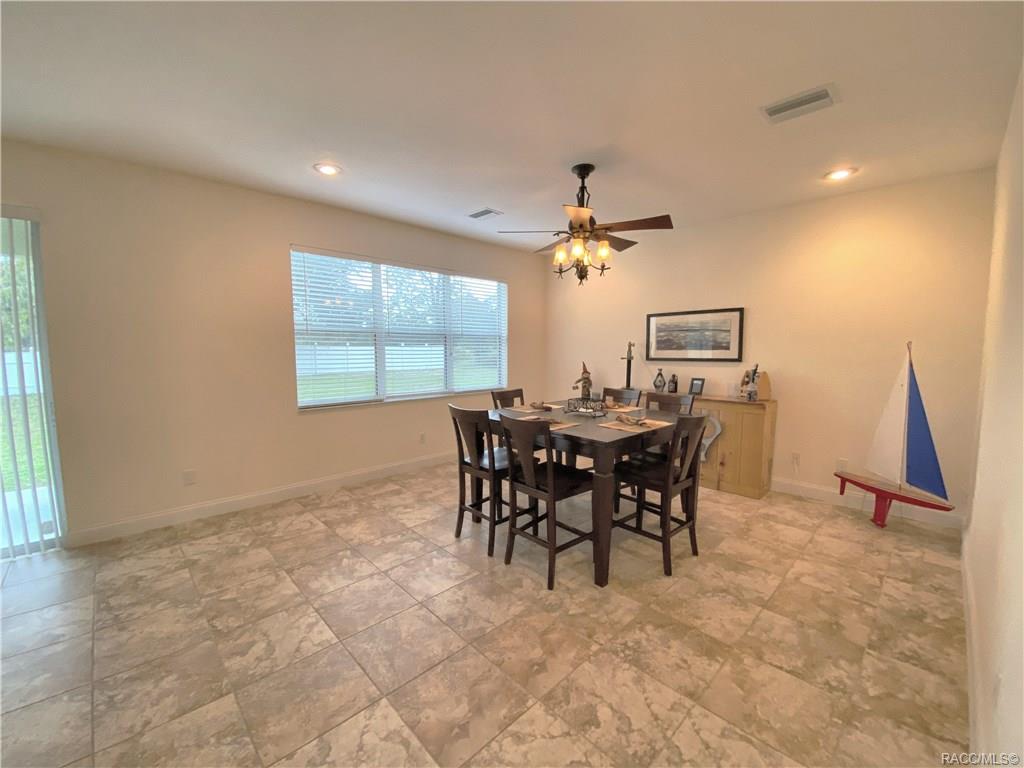 home for sale at 5322 W Vanilla Loop, Homosassa, FL 34448 in Cinnamon Ridge