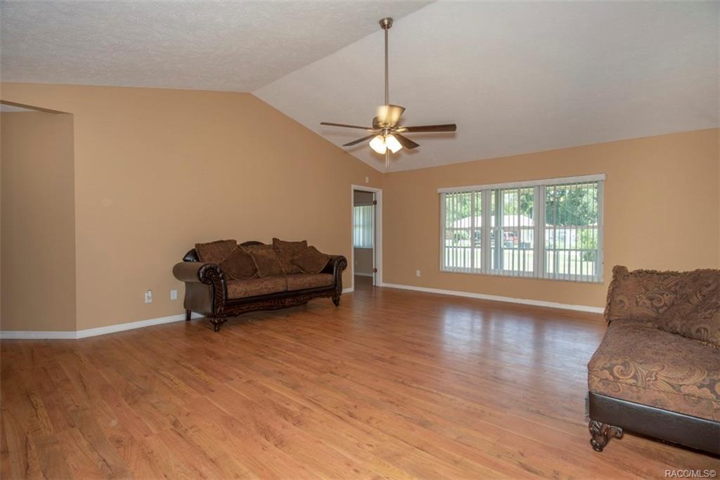 home for sale at 6226 W Pinedale Circle, Crystal River, FL 34429 in Connell Heights