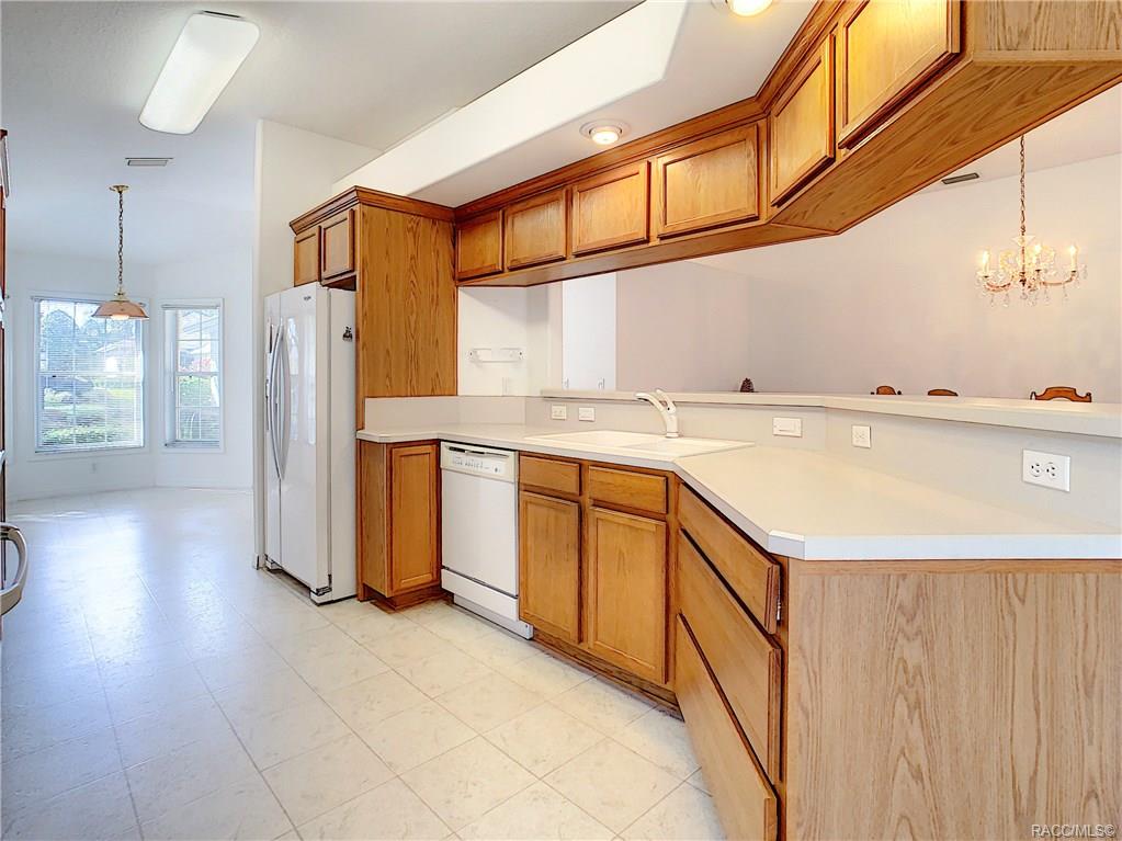 home for sale at 6588 W Cannondale Drive, Crystal River, FL 34429 in Meadowcrest - Fox Hollow