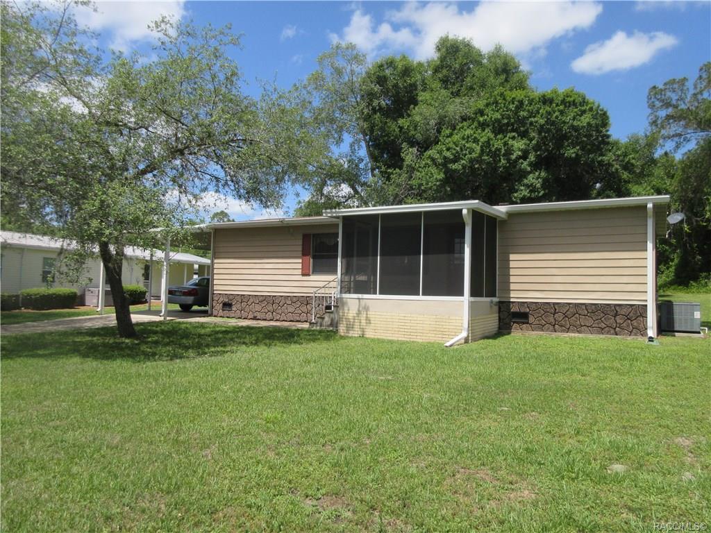 home for sale at 2304 N Loma Point, Hernando, FL 34442 in Las Brisas