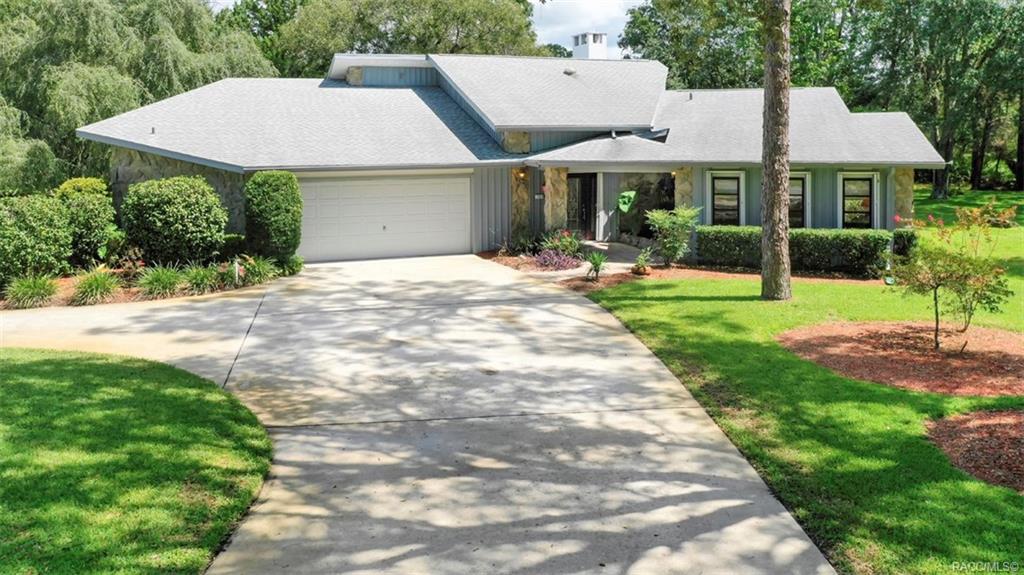 home for sale at 137 Douglas Street, Homosassa, FL 34446 in Sugarmill Woods - Cypress Village