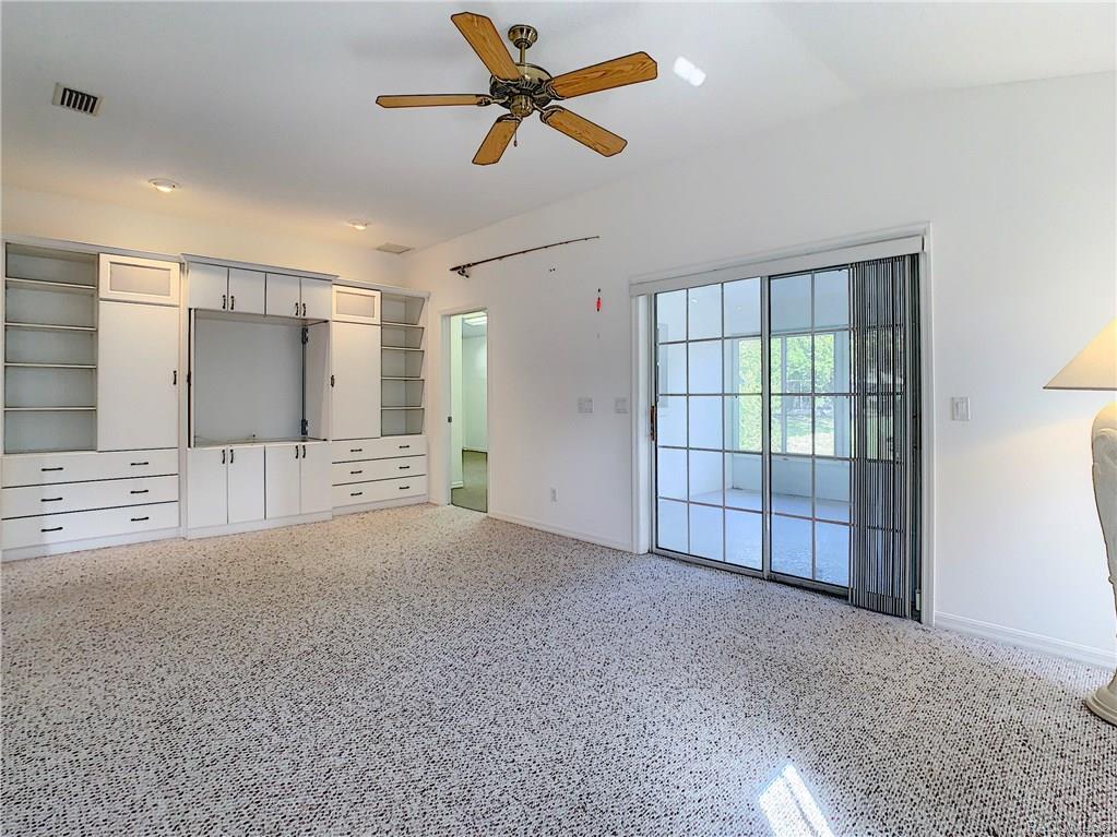 home for sale at 6588 W Cannondale Drive, Crystal River, FL 34429 in Meadowcrest - Fox Hollow