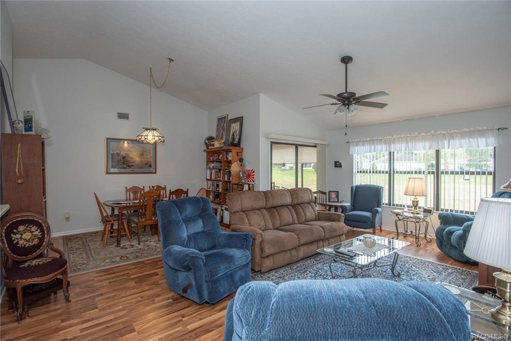 home for sale at 6225 W Lexington Drive, Crystal River, FL 34429 in Meadowcrest - Pinehurst