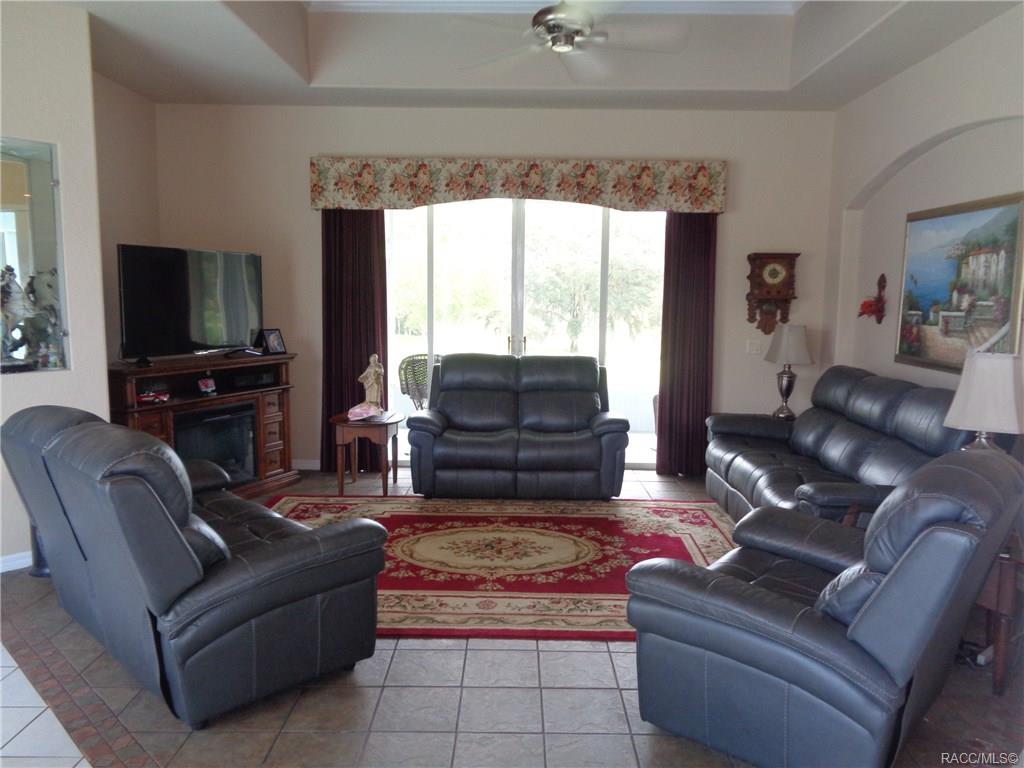 home for sale at 9033 W Emerald Oaks Drive, Crystal River, FL 34428 in Shamrock Acres