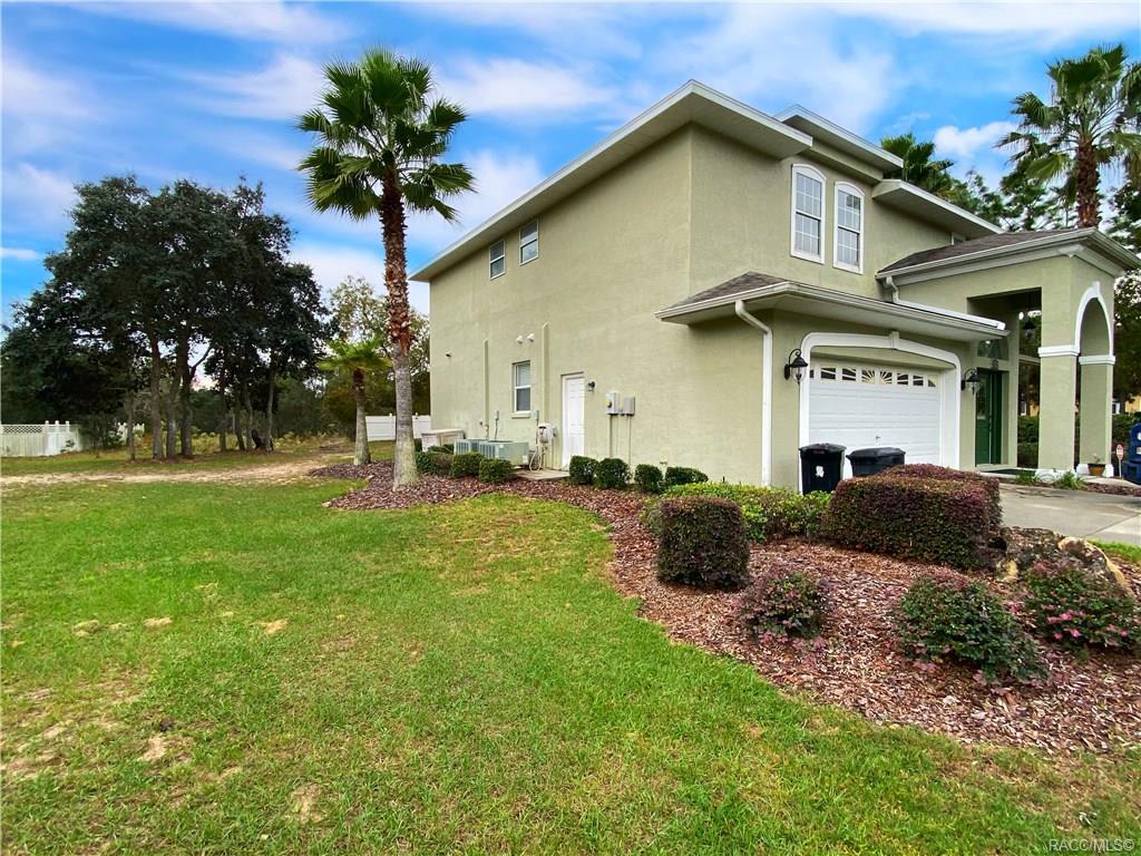 home for sale at 5322 W Vanilla Loop, Homosassa, FL 34448 in Cinnamon Ridge