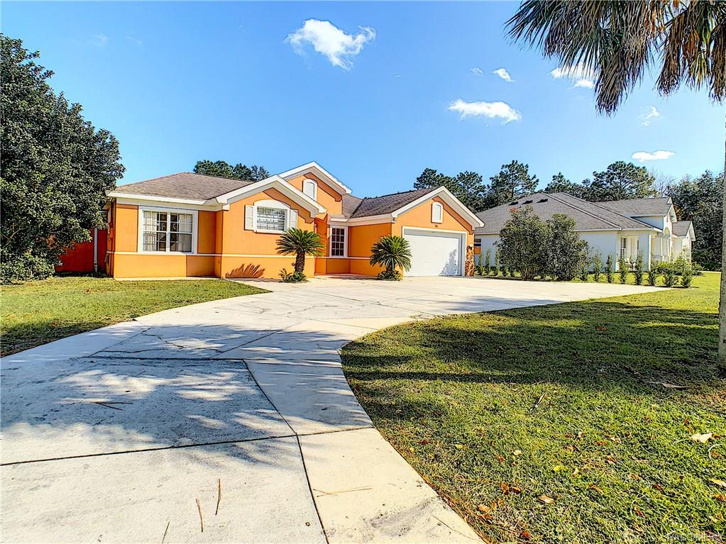 home for sale at 66 Cypress Boulevard W, Homosassa, FL 34446 in Sugarmill Woods - Cypress Village