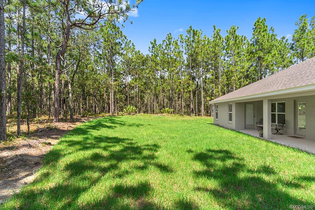 home for sale at 7 Sanders Circle, Homosassa, FL 34446 in Sugarmill Woods - Cypress Village