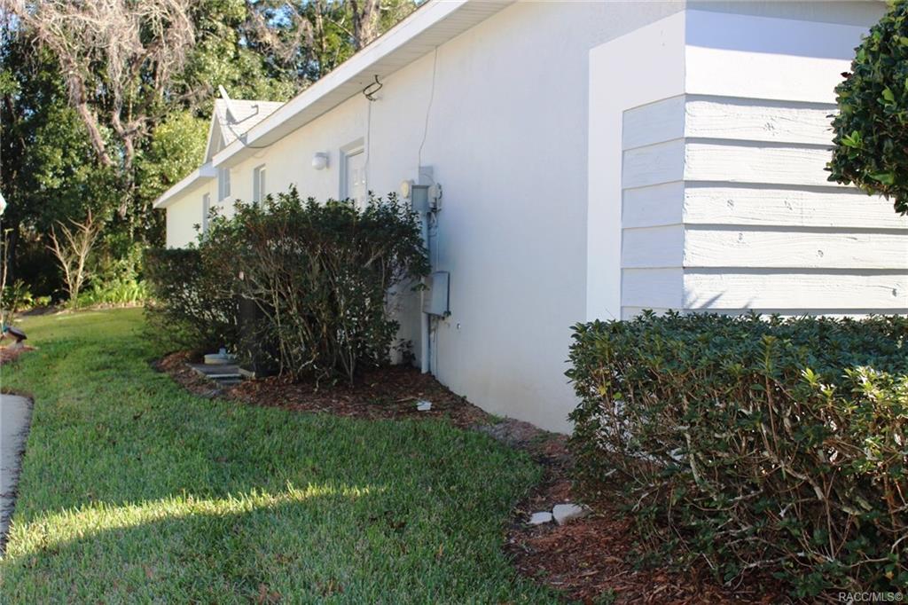 home for sale at 30 Byrsonima Court S, Homosassa, FL 34446 in Sugarmill Woods - Cypress Village