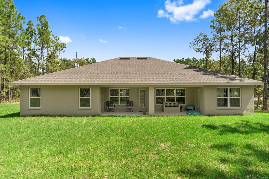 home for sale at 7 Sanders Circle, Homosassa, FL 34446 in Sugarmill Woods - Cypress Village