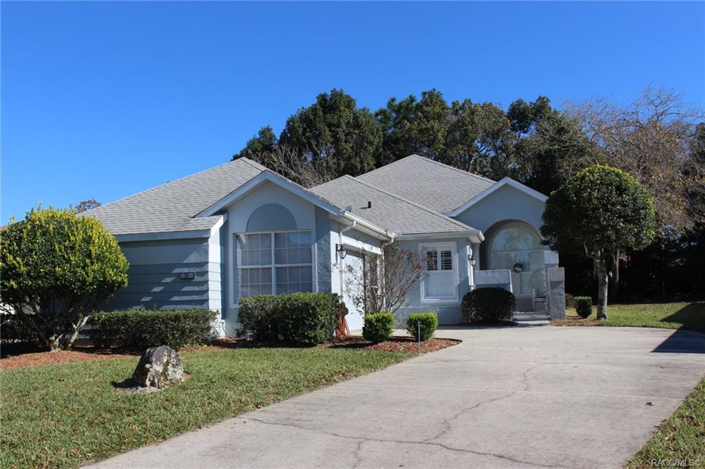 home for sale at 30 Byrsonima Court S, Homosassa, FL 34446 in Sugarmill Woods - Cypress Village