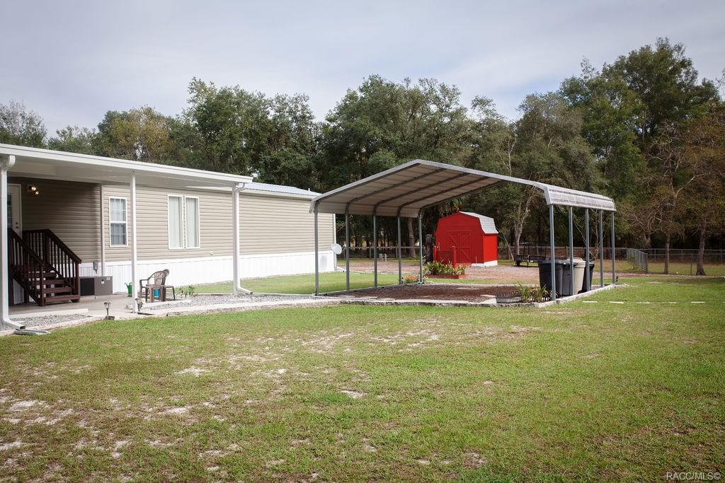 home for sale at 18250 SW 60th Street, Dunnellon, FL 34432 in Town of Dunnellon