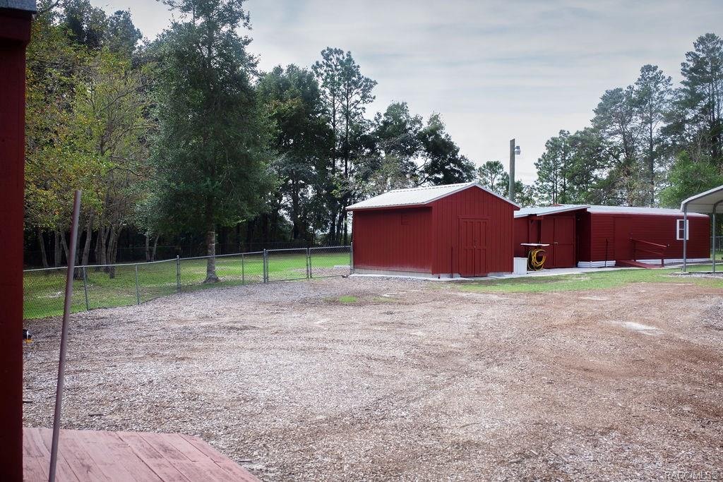 home for sale at 18250 SW 60th Street, Dunnellon, FL 34432 in Town of Dunnellon