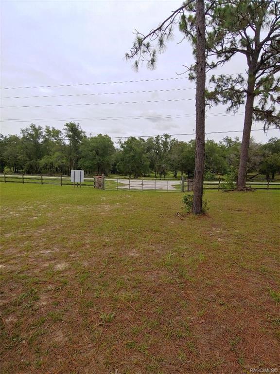 home for sale at 4248 S Lecanto Highway, Lecanto, FL 34461 in Leisure Acres